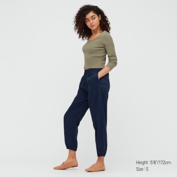 NWT Uniqlo Green Cropped T-shirt - Picture 1 of 2